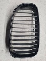 BMW 1 E82 E88 Grille de calandre avant 7166440