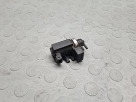 BMW 5 E39 Vacuum valve 7227960