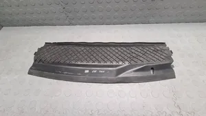 BMW 7 E65 E66 Radiatoru dekoratīvā apdare 7011218