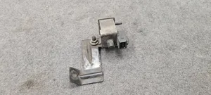 BMW 7 E38 Vacuum valve 72234013