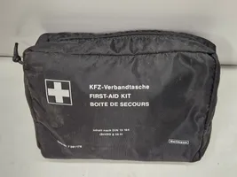 BMW 1 F20 F21 Trousse de premiers secours 7261178