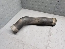 BMW 1 F20 F21 Tube d'admission de tuyau de refroidisseur intermédiaire 8513851