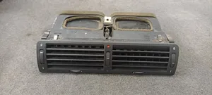 BMW 7 E38 Grille d'aération centrale 8390111