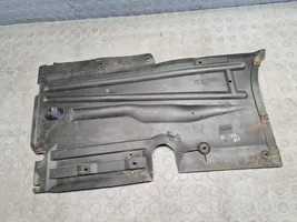 BMW 7 E38 Couvercle de plateau inférieur 8172662