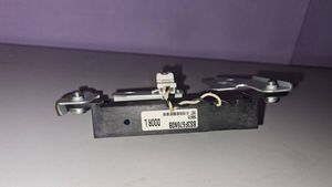 Mazda 3 I Amplificateur d'antenne BS3F676N0B