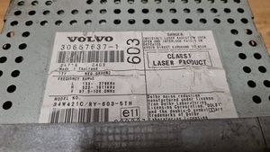 Volvo XC70 Panel / Radioodtwarzacz CD/DVD/GPS HU603