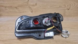 Hyundai Elantra Lampy tylnej klapy bagażnika 924022D