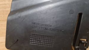 Chevrolet Cruze Radiatoru paneļa augšējā daļa (televizors) 96981604