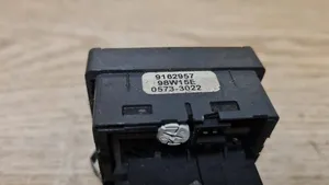 Volvo S70  V70  V70 XC Light switch 9162957