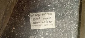 Mercedes-Benz E W212 Elektrinis radiatorių ventiliatorius A0015003093