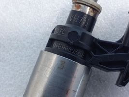 Volkswagen Scirocco Inyector de combustible 04E906036E