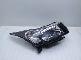 Chevrolet Cruze Lampa przednia J30013063