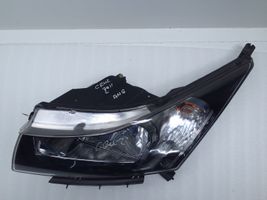 Chevrolet Cruze Lampa przednia J30013063