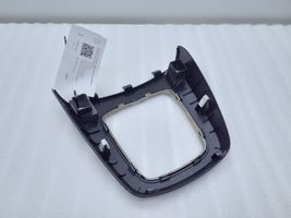 Hyundai Genesis Rivestimento in plastica cornice della leva del cambio 846502M000