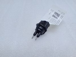 Skoda Superb B5 (3U) Windshield washer fluid level sensor 7M0919376