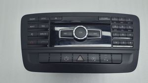 Mercedes-Benz A W176 Panel / Radioodtwarzacz CD/DVD/GPS A2469000616