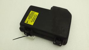 Volvo XC90 Fuse box cover 8645259