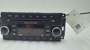 Dodge Grand Caravan Panel / Radioodtwarzacz CD/DVD/GPS P05091258AF
