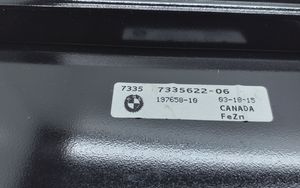 BMW X4 F26 Listwa / Uszczelka szyby drzwi przednich 7335622