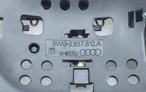 Audi A4 S4 B9 Klamka/wspornik zewnętrzny drzwi przednich 8W02837812A