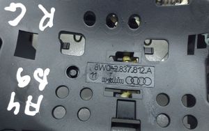 Audi A4 S4 B9 Klamka/wspornik zewnętrzny drzwi tylnych 8W02837812A