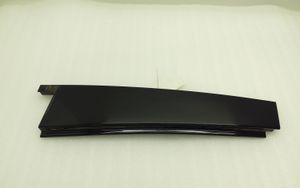 Porsche Cayenne (92A) Rivestimento modanatura del vetro della portiera posteriore 7P5853352