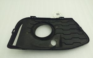 BMW 2 F45 Priešrūkinio žibinto apdaila/ grotelės 8068865