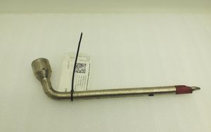 Ford Transit Chiave per dadi della ruota 86VB17035AC