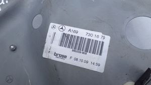 Mercedes-Benz B W245 Alzacristalli della portiera posteriore con motorino A1697301679