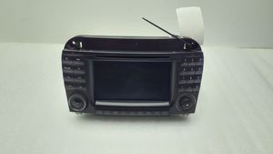 Mercedes-Benz CL C215 Radio/CD/DVD/GPS-pääyksikkö A2208205889