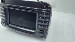 Mercedes-Benz CL C215 Radio/CD/DVD/GPS-pääyksikkö A2208205889