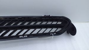 Citroen C4 III e-C4 Grille inférieure de pare-chocs avant 9834691980