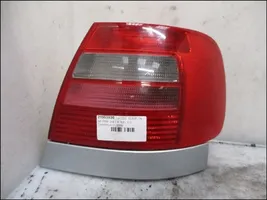 Audi A4 S4 B5 8D Lampa tylna 8D0945096F