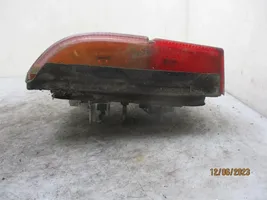 Peugeot 205 Lampa tylna 635082