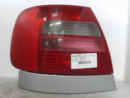 Audi A4 S4 B5 8D Luci posteriori 8D0945111D