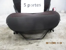 Peugeot 107 Fotel przedni pasażera 8845W9