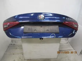 Alfa Romeo Giulia Puerta del maletero/compartimento de carga 50557204