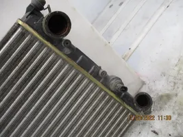 Renault 21 Radiateur de refroidissement 7700795174