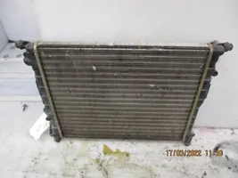 Renault 21 Radiateur de refroidissement 7700795174