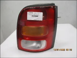 Nissan Micra Luci posteriori 265501F505