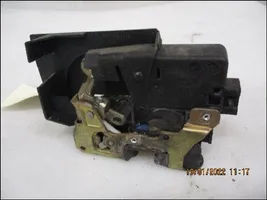 Renault Laguna I Front door lock 7701045753