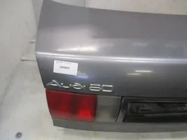 Audi 80 90 S2 B4 Tylna klapa bagażnika 8A5827023E