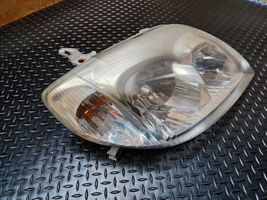 Toyota Corolla E120 E130 Lampa przednia 