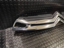 Citroen C4 Aircross Grille de calandre avant 7450A811