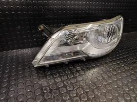 Volkswagen Tiguan Lampa przednia 5N2941031K