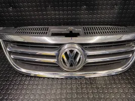 Volkswagen Tiguan Grotelės priekinės 5N0853653A