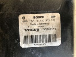 Volvo S40 Jäähdyttimen jäähdytinpuhallin 30636445