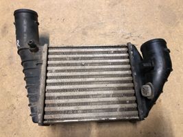 Audi A4 S4 B5 8D Interkūlera radiators 059145806