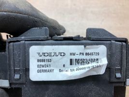 Volvo S40 Fuse module 8688153