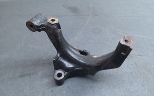 Seat Alhambra (Mk2) Engine mounting bracket 04E0500